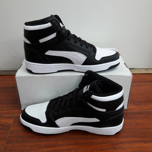 Puma - Picture 4 of 4